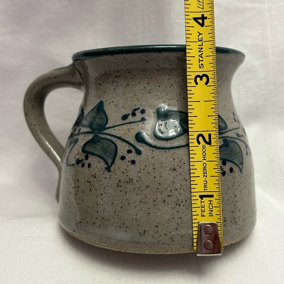 Great Bay Pottery Handmade Mug Stoneware Green Ivy 3.75"H 13.5 Dia. Never used - Picture 7 of 9